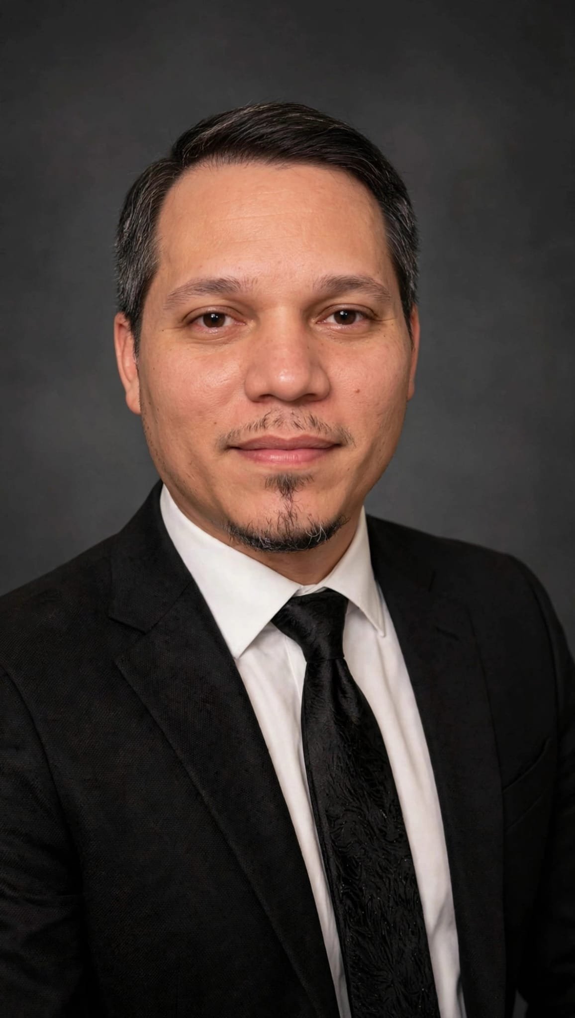Jorge A. Salazar, fundador de Estudios Hogar Extremo